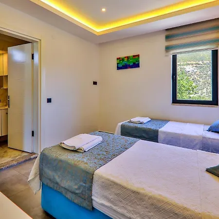 4 Bedroom With Private Pool Near * Kalkan