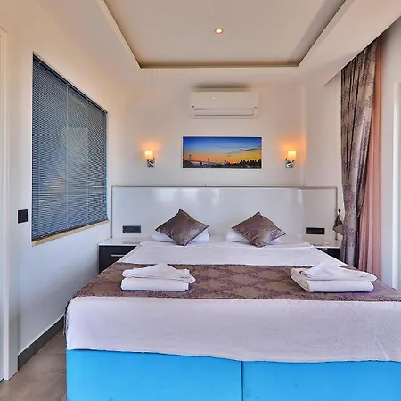 4 Bedroom With Private Pool Near * Kalkan